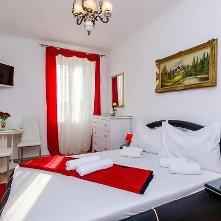 Apartmán Holiday Avantgarde - Two Bedroom House With Terrace And Sea View *